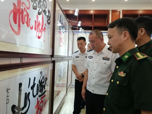 Giao lưu văn hóa giữa Bộ Chỉ huy BĐBP các tỉnh của Việt Nam với Tổng trạm kiểm tra Biên phòng xuất nhập cảnh Quảng Tây, Trung Quốc